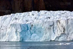 FJL0719_0637_Spectacular glacier on Ziegler Island in Rhodes Channel (Franz Josef Land Russia)