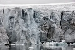 FJL0819_0606_Glacier on George Land in Smith Bay (Franz Josef Land Russia)
