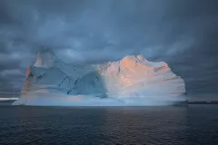 GRO0822_0956_Iceberg in Scoresby Sund  (Eastern Greenland)