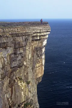ARA0395_0863_Aran cliffs (Ireland)