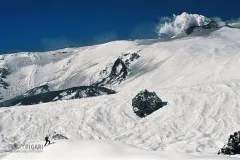 ETN0305_0217_With skis to the top of Mount Etna (Italy)