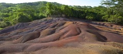 MAU0318_0730_Seven Coloured Earths (Mauritius)