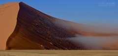 NAM0815_0736_The red dunes of Sossusvlei (Namibia)
